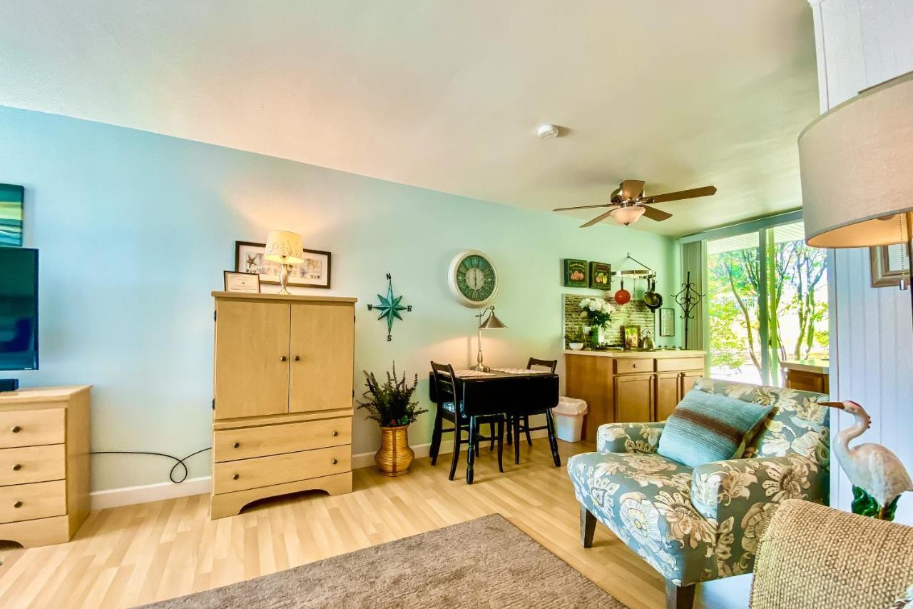 Waterside Suites Saugatuck Exteriér fotografie