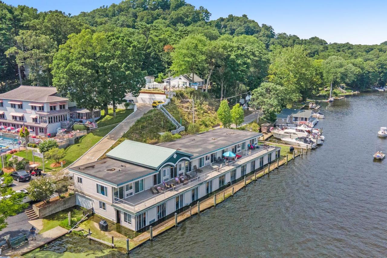 Waterside Suites Saugatuck Exteriér fotografie